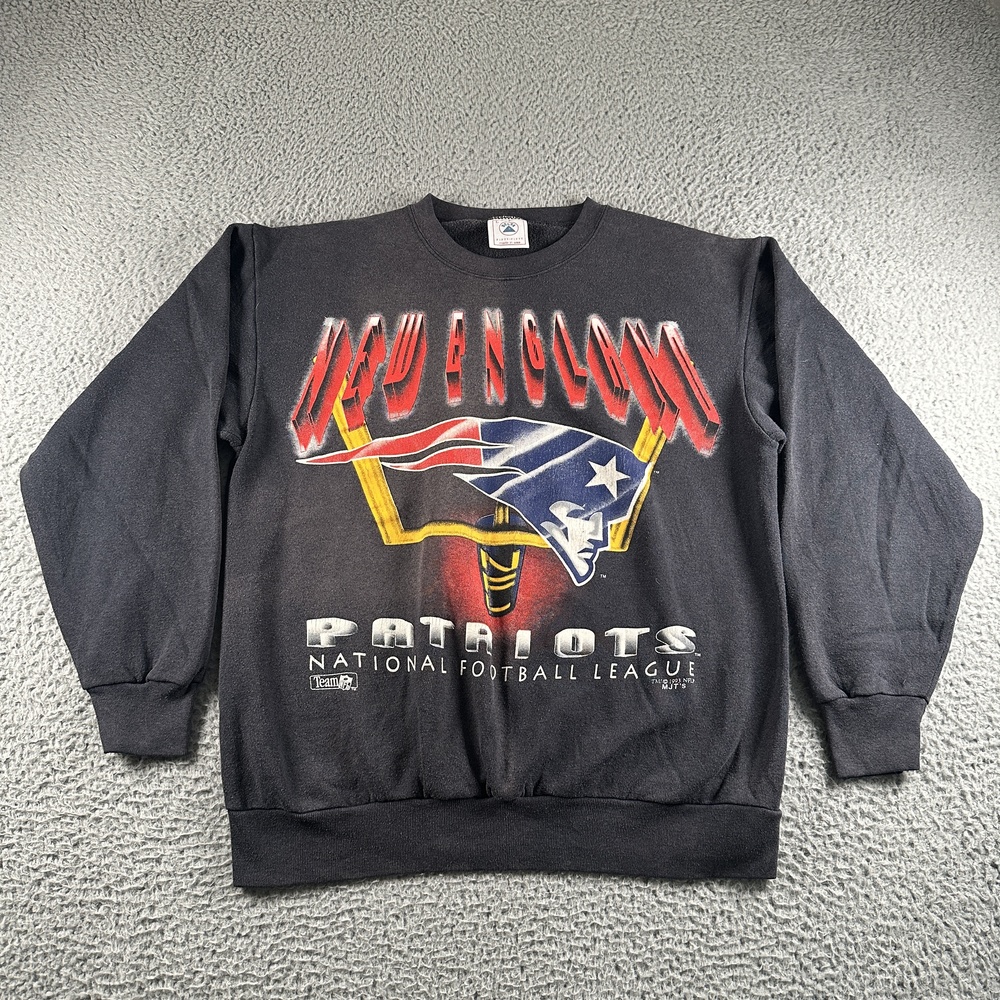 Vintage New England Patriots Sweatshirt Mens L Black Graphic Delta NFL USA 90s
